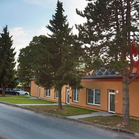 Penzion - Apartments Pod Javorici Horni Dubenky Exteriör bild