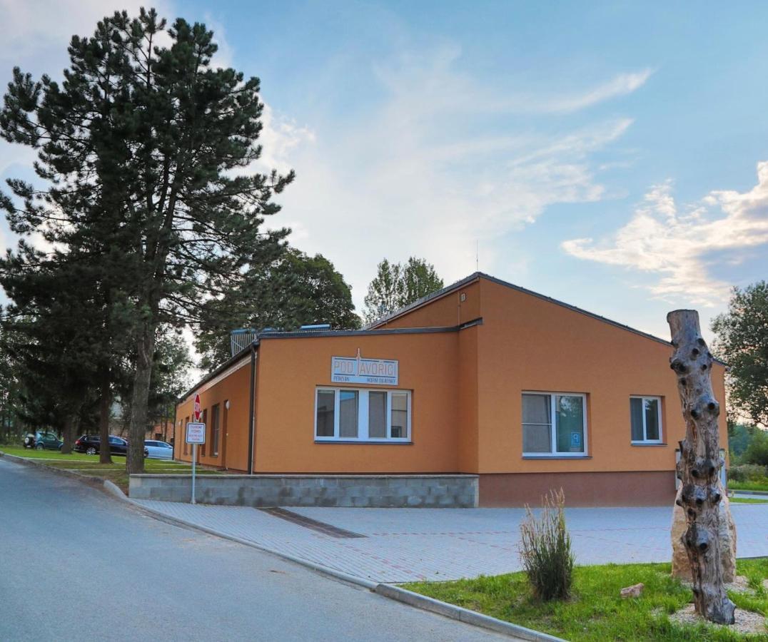 Penzion - Apartments Pod Javorici Horni Dubenky Exteriör bild